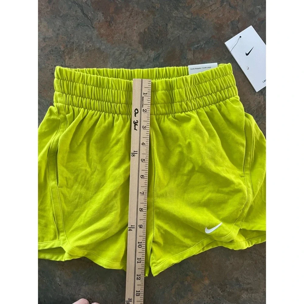Nike Kids Training Shorts - Neon Yellow Loose Fit S